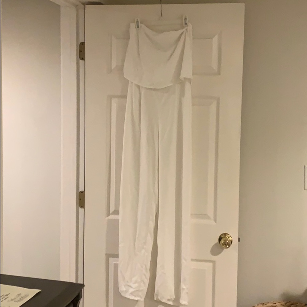 CHIC WHITE Strapless Full Pant Romper